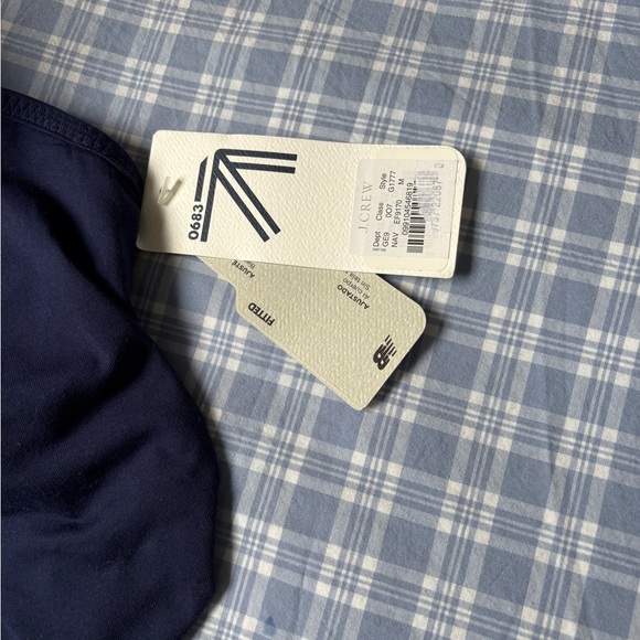 Women New balance top made for Jcrew - Picture 4 of 4